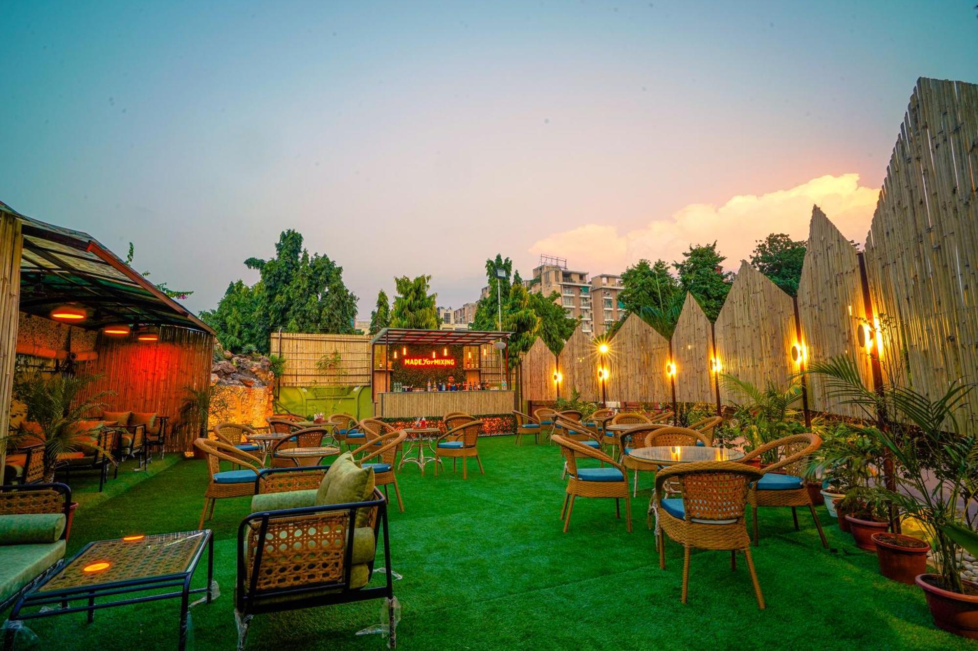 Treebo Trend Hotel New Rockwell Vivek Vihar Jaipur Buitenkant foto